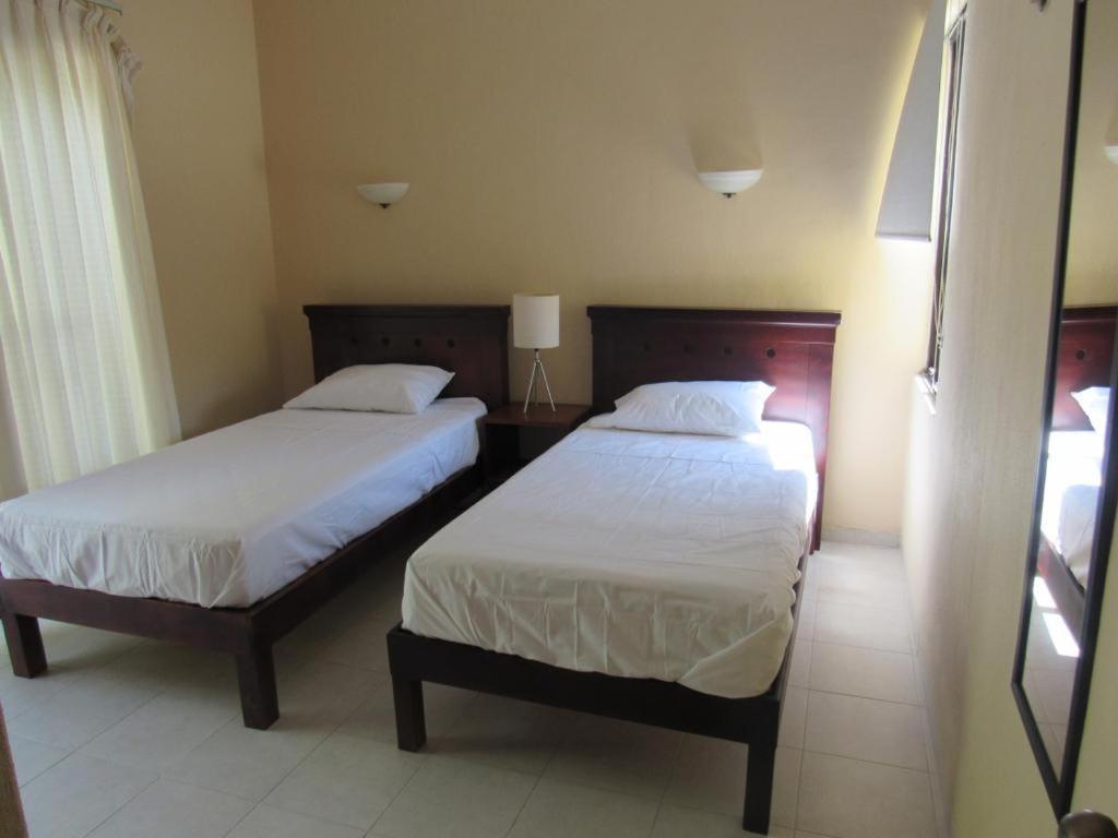 Two Bedroom Beachfront Villa Celestun Exterior photo