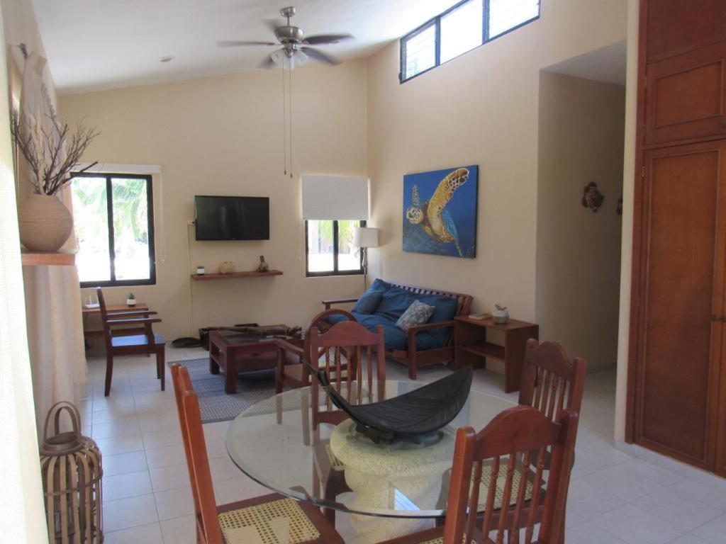 Two Bedroom Beachfront Villa Celestun Exterior photo