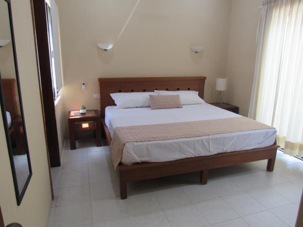 Two Bedroom Beachfront Villa Celestun Exterior photo